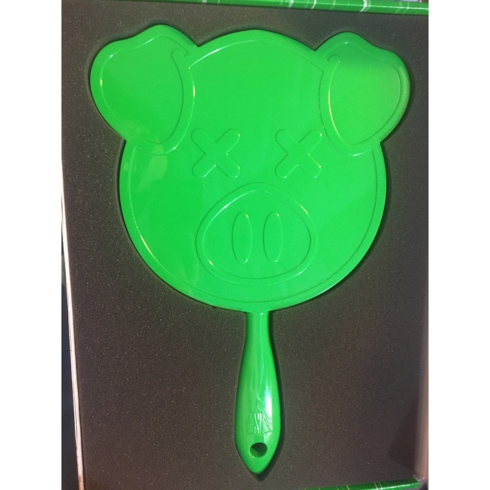 Shane Dawson X JSC Green Glitter Pig Mirror